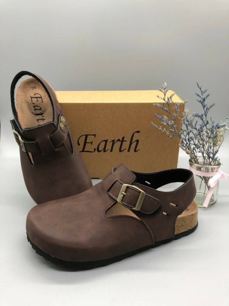 Earth鞋子